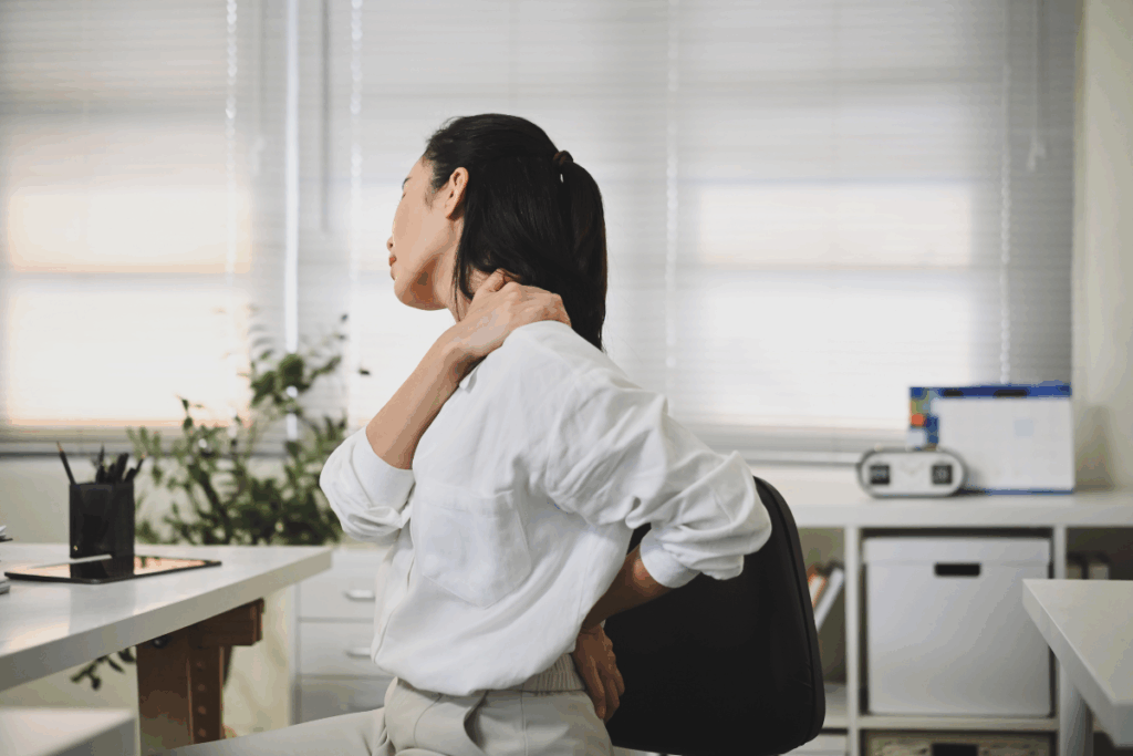 pain relief with remedial massage